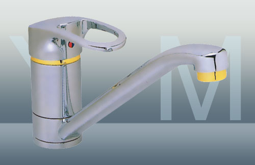 YM-900