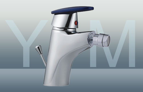 YM-9048